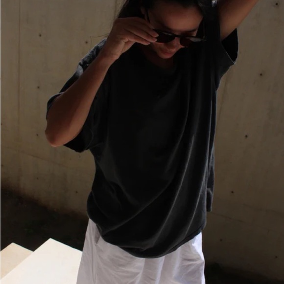 Na Nin Tristan T-shirt - Picture 6 of 6